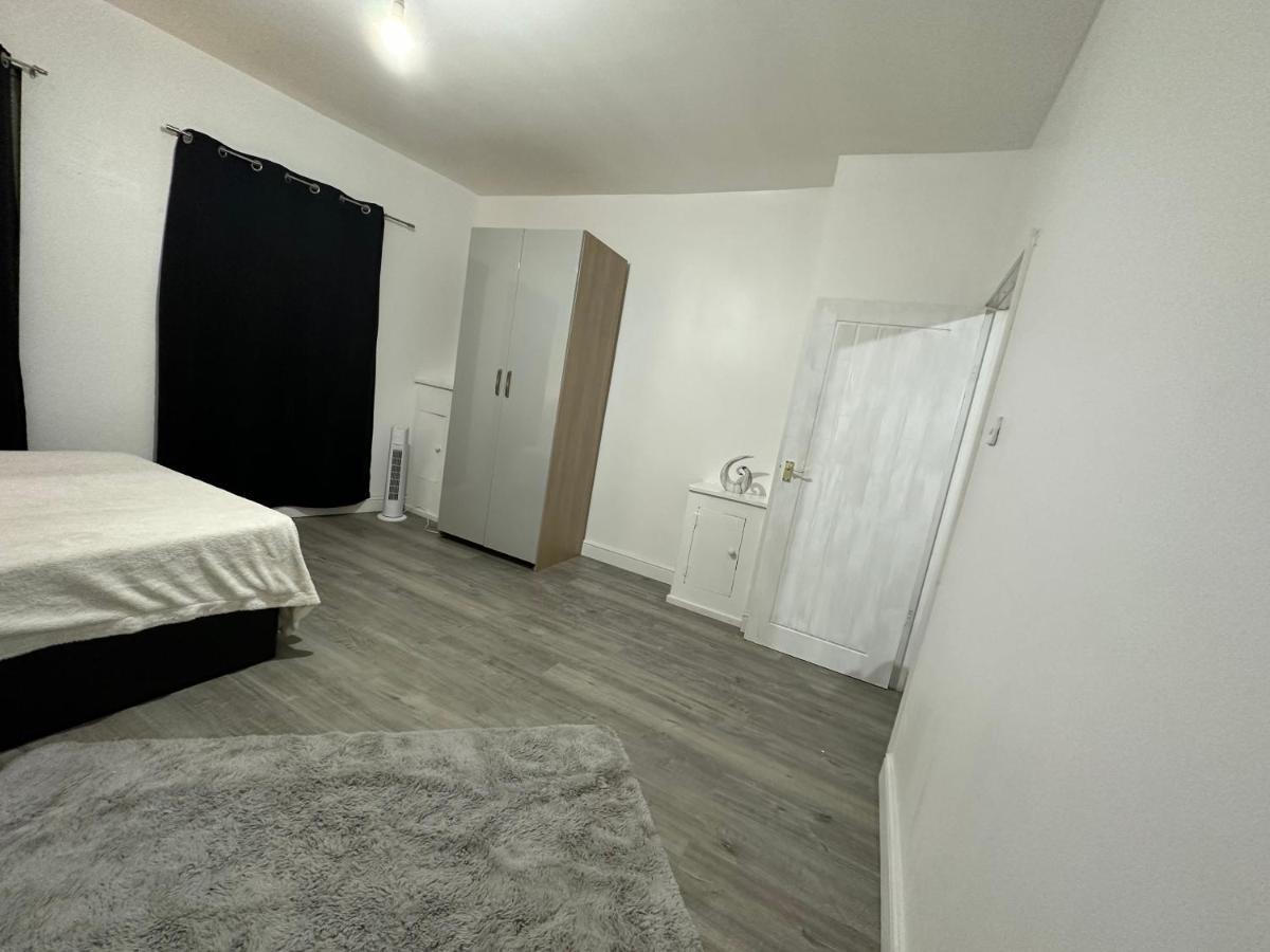 Luxury Apartment On Anfield Liverpool Exterior foto